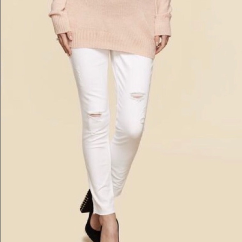 Jessica Simpson maternity white jeans